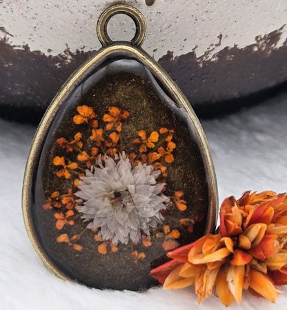 Dried Bloom Pendant