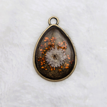 Dried Bloom Pendant