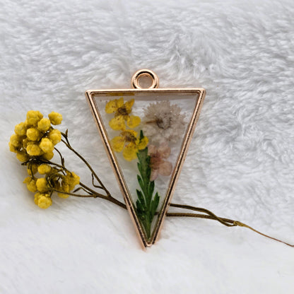 Triangle Flora Keepsake