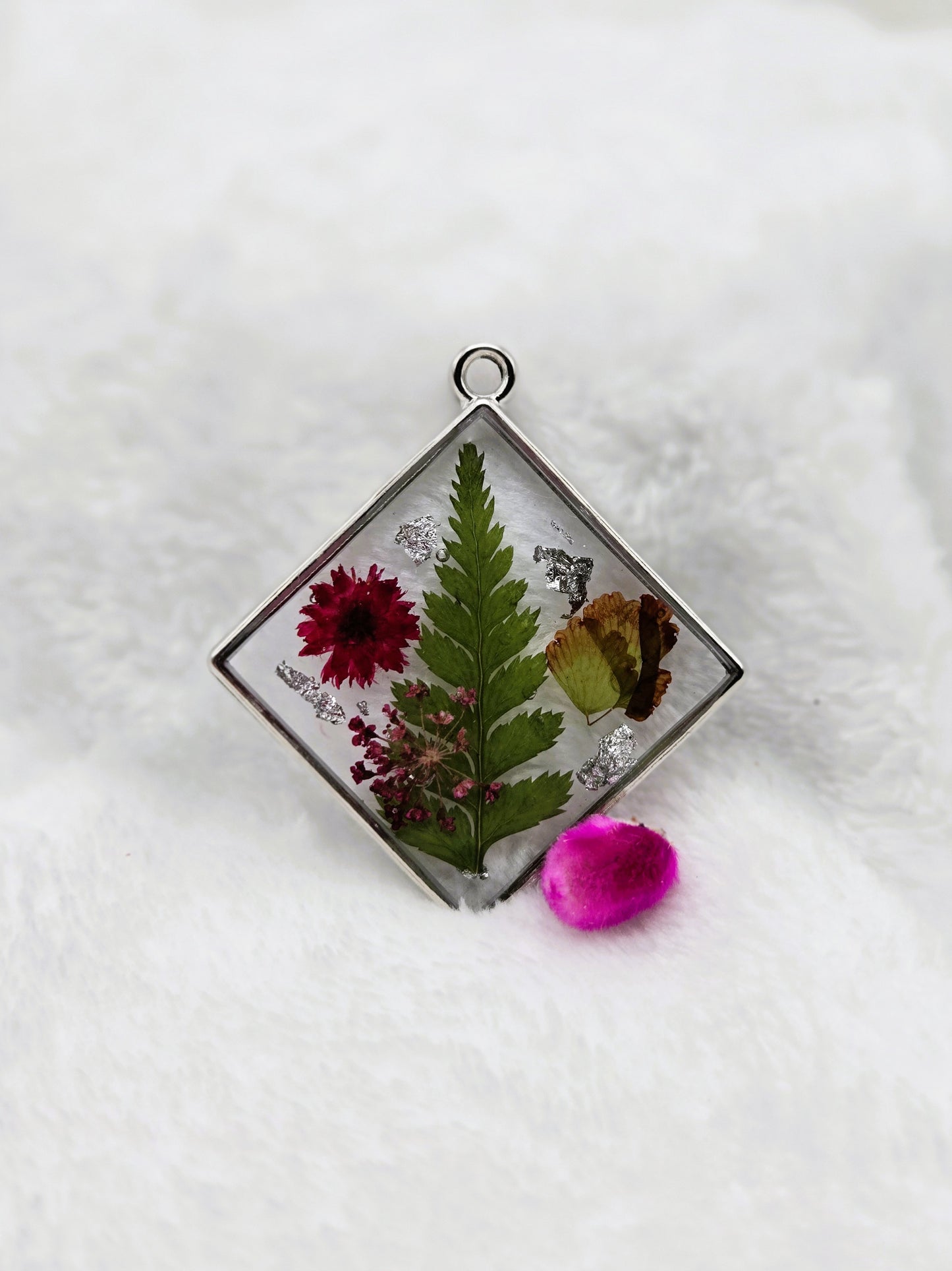 Leafy Bloom Pendant