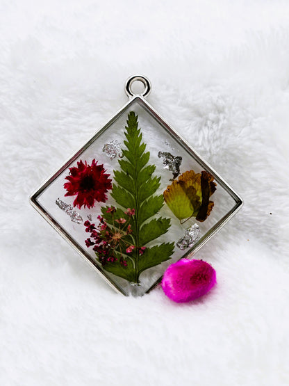 Leafy Bloom Pendant