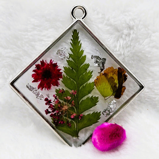 Leafy Bloom Pendant