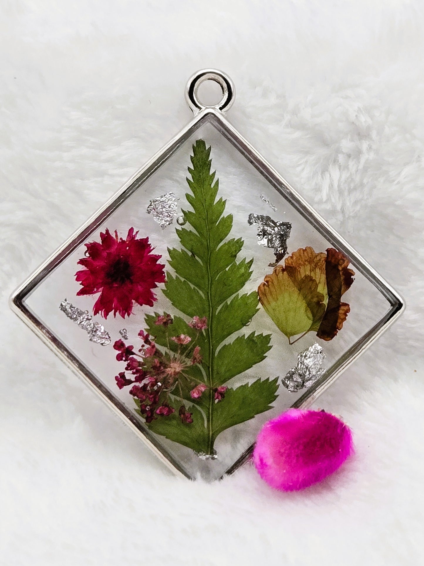 Leafy Bloom Pendant