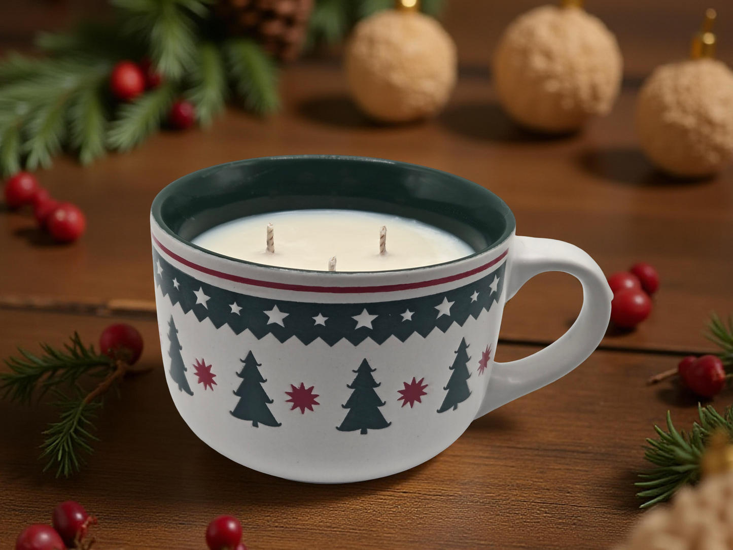 Country Pineberry Christmas Tree Candle 12 oz